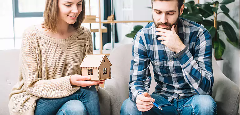 Why Homeowners Trust Henderson Home Buyers to Sell House With Liens in Henderson