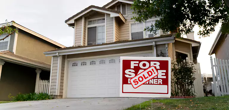 Why Choose Henderson Home Buyers?