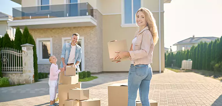 Why Henderson Homeowners Prefer Working with Us Instead of a Realtor